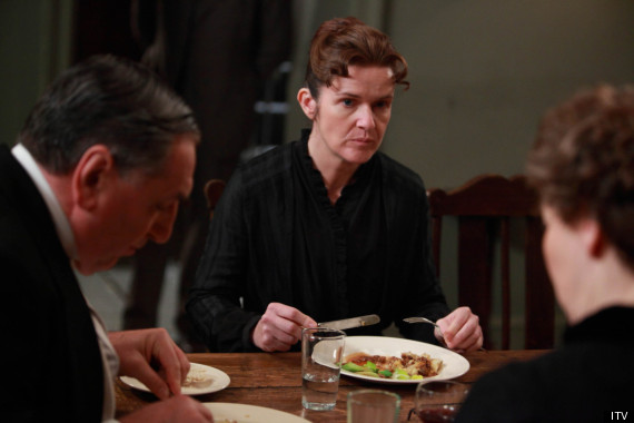 O'Brien packs her bags and leaves Downton Abbey