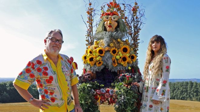 ‘The Big Flower Fight’ — Oddly comforting, yet strangely addictive!